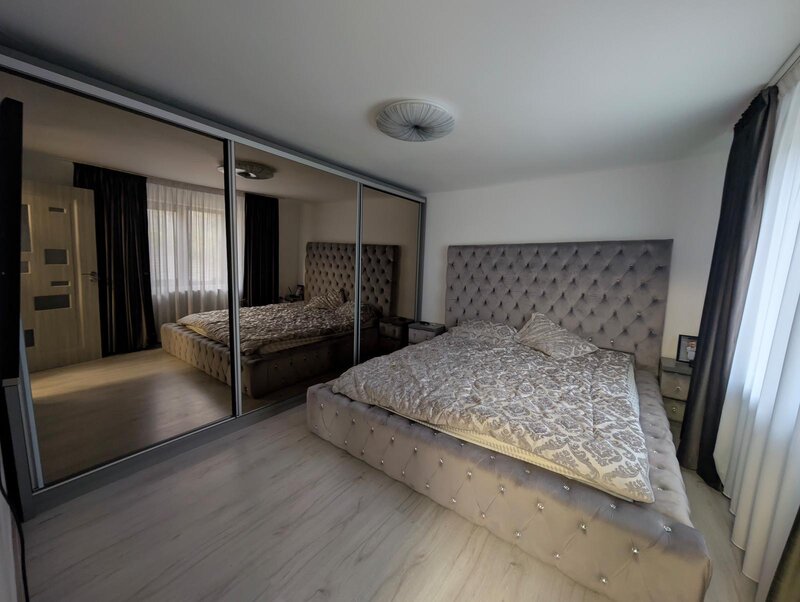 Voluntari casa de vanzare