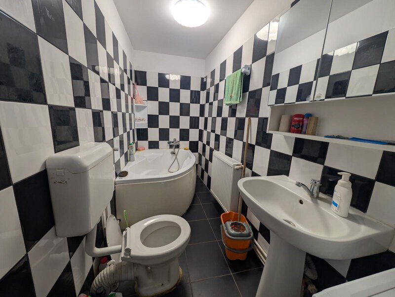 Voluntari casa de vanzare